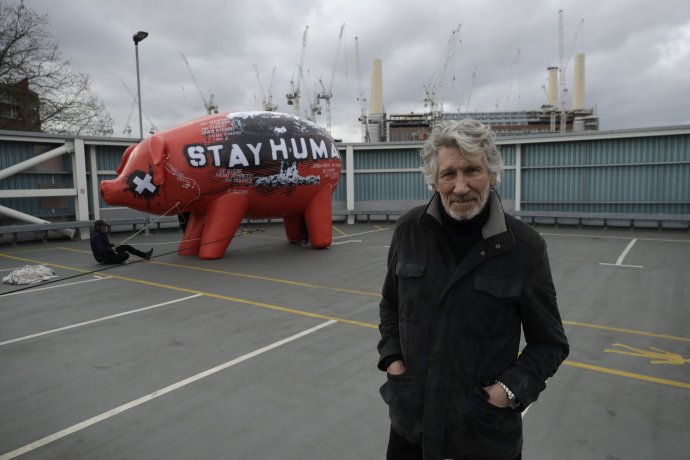 Roger Waters počas kampane za oslobodenie Juliana Assangea. Foto - TASR/AP