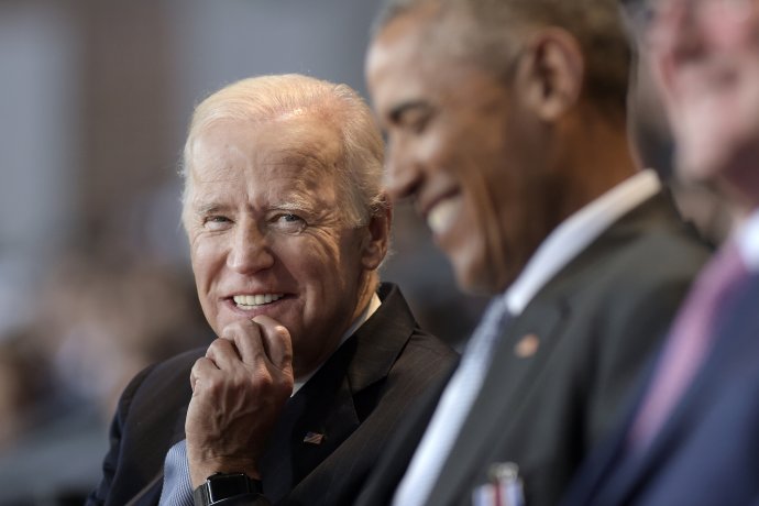 Biden a Obama v roku 2017. Foto - TASR/AP