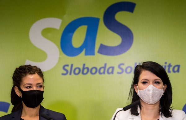 Nicholsonová: Prišli sme o&nbsp;miliardu. Remišová: Neprišli, dali sme ju na covid. Ktorá má v&nbsp;čom pravdu?