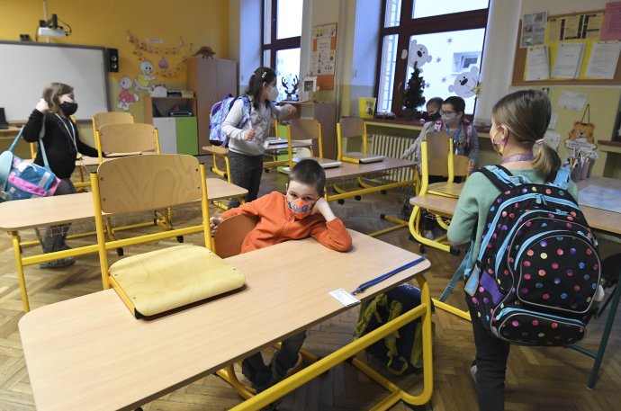 Otvorenie školy v Družstevnej pri Hornáde v okrese Košice-okolie. Foto – TASR