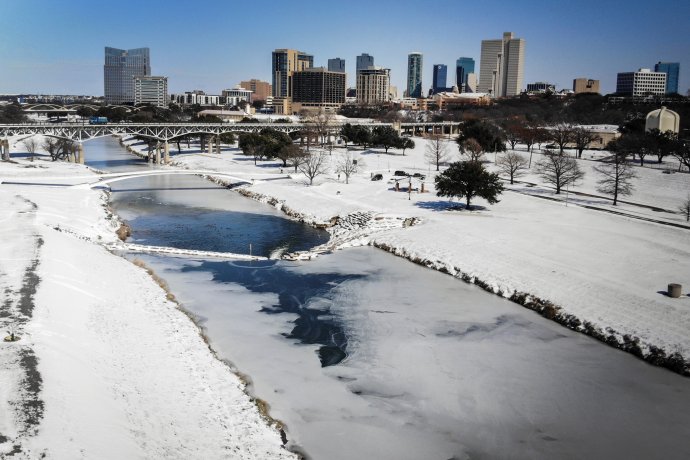 Texas po snehovej búrke v polovici februára 2021. FOTO - TASR/AP