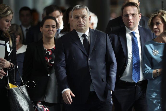 Maďarský premiér Viktor Orbán pred stretnutím s delegáciou Európskej ľudovej strany v Bruseli v marci 2019. Foto - TASR/AP