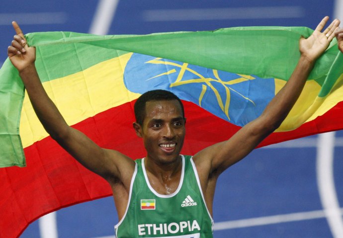 Etiópčan Kenenisa Bekele, jeden z najlepších vytrvalcov v histórii. Foto – AP