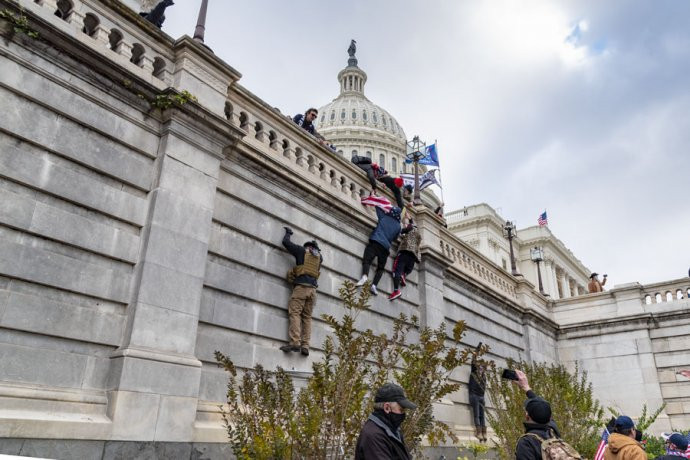 Niektorí republikáni tvrdia, že v ľudia v Kapitole boli "bežní turisti". Foto – Flickr/Blink O’fanaye