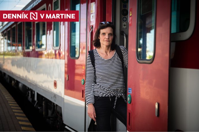 Jana Oľhová žije medzi Martinom a Bratislavou, stále cestuje vlakom. Foto N - Vladimír Šimíček