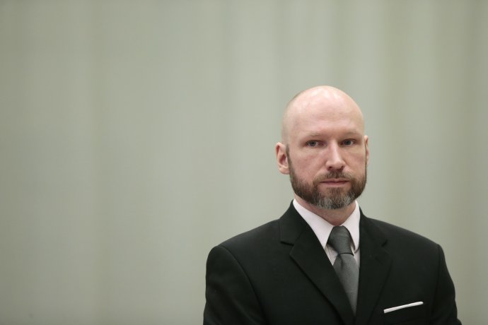 Breivik na súde v roku 2017. Foto - TASR/AP