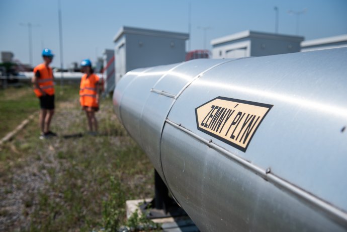 Tranzitný plynovod spoločnosti Eustream, cez ktorý prúdia psoledné zvyšky ruského plynu do Európy. Foto N - Tomáš Hrivňák