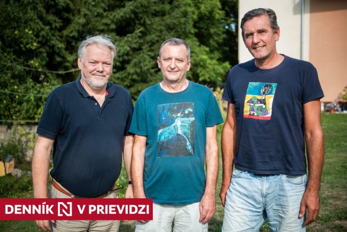 Traja z piatich zakladateľov Video TV Prievidza - Milan Budáč, Juraj Vaňo a Stanislav Pavle. Foto N - Tomáš Hrivňák