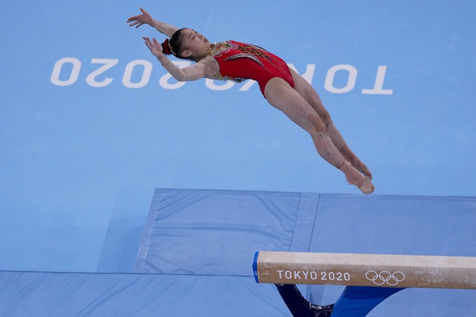 Kuan Čchen-čchen vo finále na kladine. Foto – TASR/AP