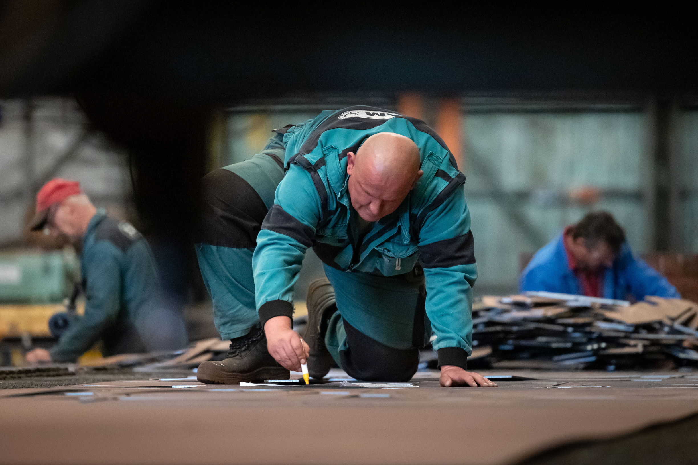 Ekonomický newsfilter: Karta sa obracia: ľudia musia o prácu viac bojovať, firmy si môžu vyberať