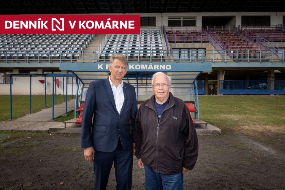 Viceprezindet Vojtech Szüllő (vľavo) a prezident KFC Komárno Juraj Baráth. Foto N – Tomáš Benedikovič