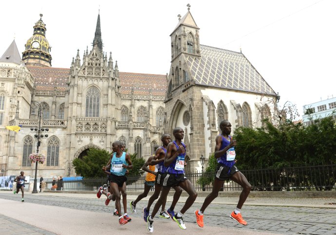 Medzinárodný maratón mieru v Košiciach v roku 2015. Foto – TASR