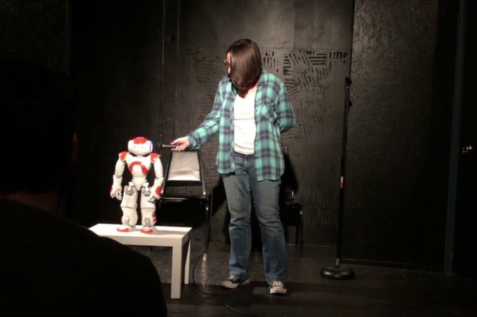 Jon the Robot. Foto –YouTube