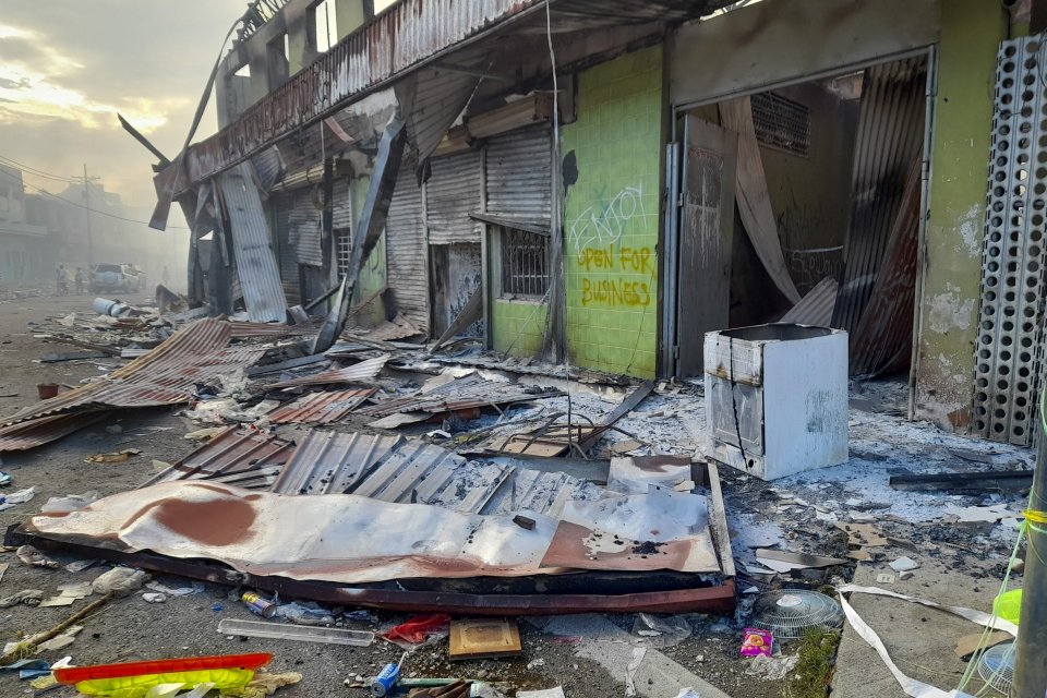 Situácia po nepokojoch v Honiare, hlavnom meste Šalamúnových ostrovov. Foto - TASR