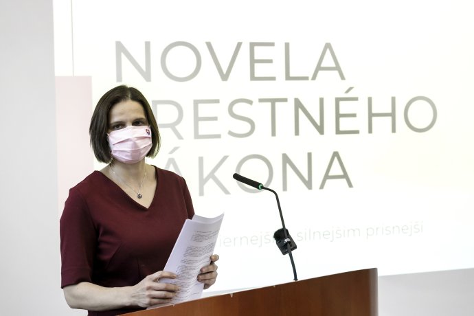 Mária Kolíková pri predstavovaní novely Trestného zákona. Foto - TASR