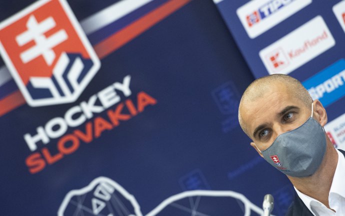 Ivan Feneš, tréner hokejovej dvadsiatky. Foto – TASR
