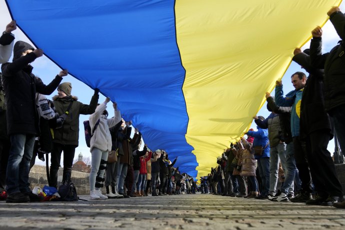 Nedávna akcia na podporu Ukrajiny v Prahe. Foto – TASR/AP