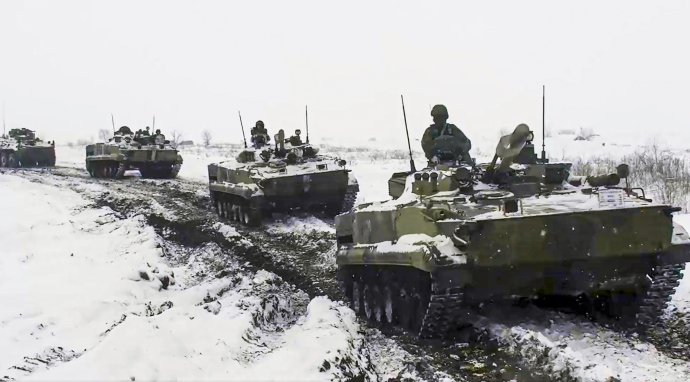 Ruské vojenské cvičenie pred začiatkom invázie. Ilustračné foto – TASR/AP