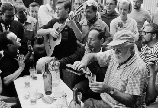 Na býčích zápasoch študoval násilnú smrť. S&nbsp;Hemingwayom sa nechcel biť ani boxerský šampión