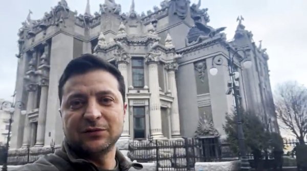 Zelenskyj predvádza životný výkon. Jeho premena je neuveriteľná, vraví analytik