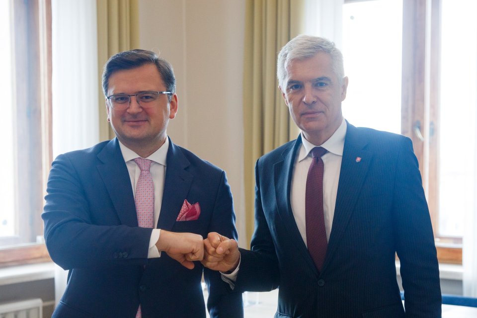 Ivan Korčok s ukrajinským ministrom zahraničia Dmytrom Kulebom. Foto - Twitter Ivana Korčoka