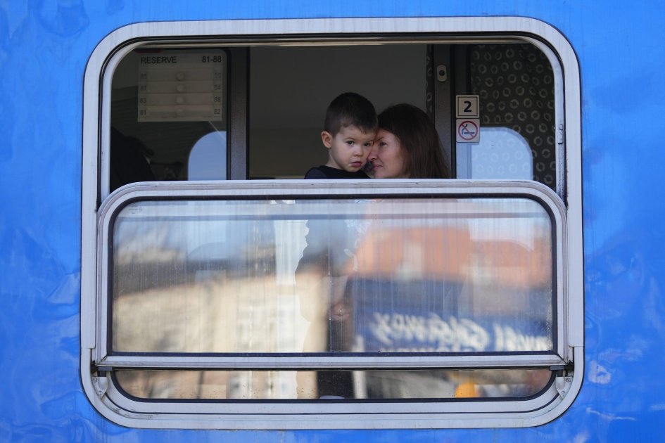 Słowacki rząd ogłosił stan wyjątkowy w związku z napływem ludzi uciekających przed wojną na Ukrainie