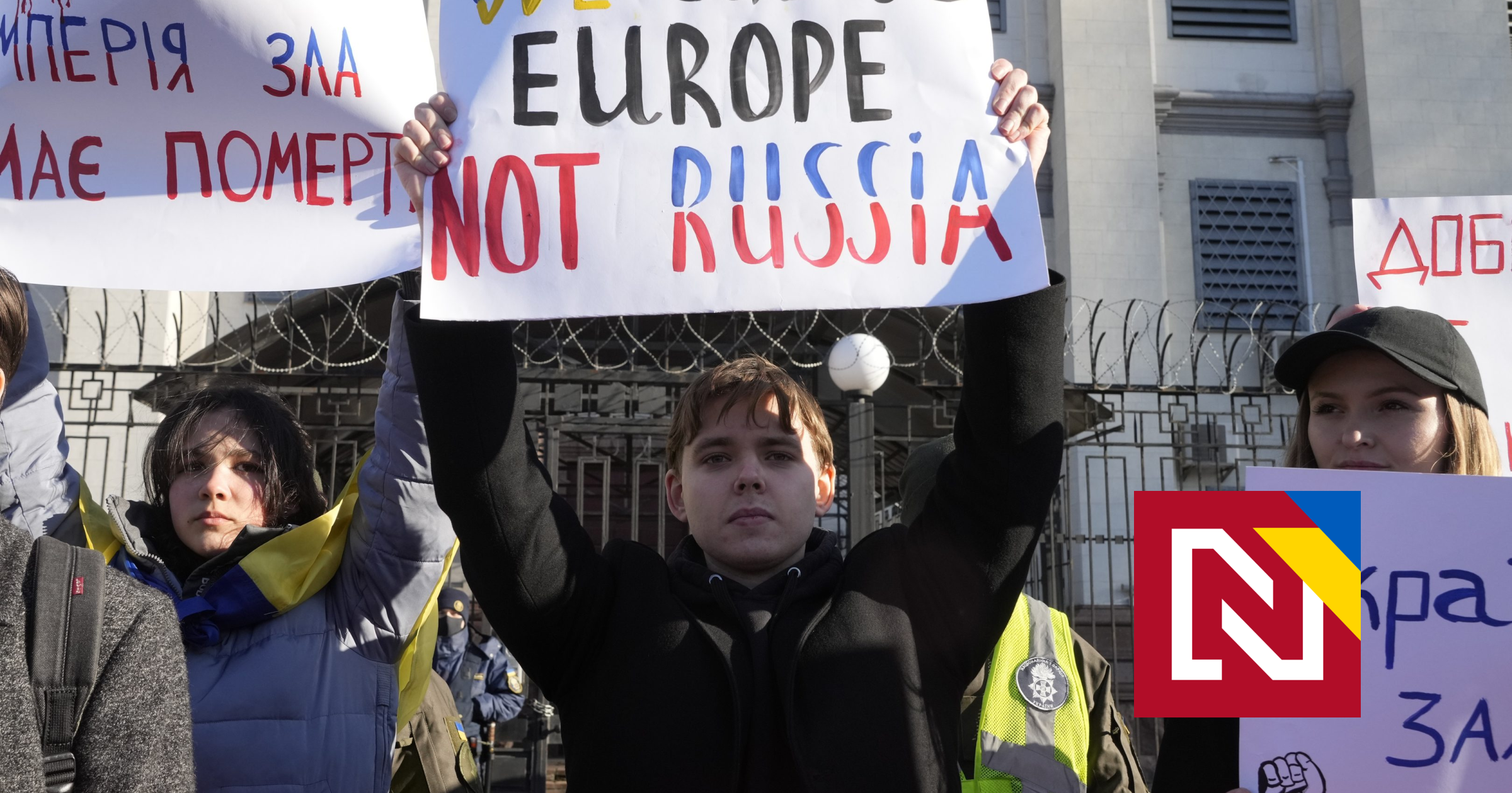 Niemcy przestają zatwierdzać Nord Stream, Unia nakłada nowe sankcje na Rosję