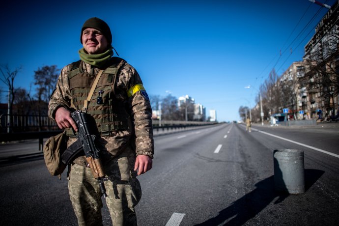 Kyjev počas tretieho dňa ruskej invázie na Ukrajine. Foto N – Vladimír Šimíček