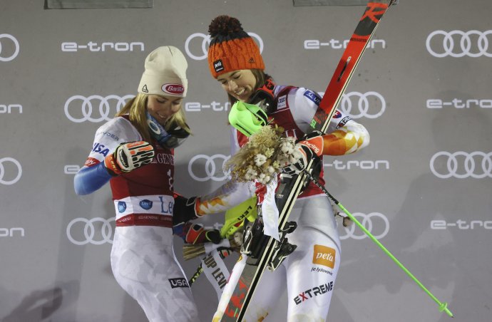 Súperenie Mikaely Shiffrinovej a Petry Vlhovej bude pokračovať na olympiáde. Foto -TASR/AP