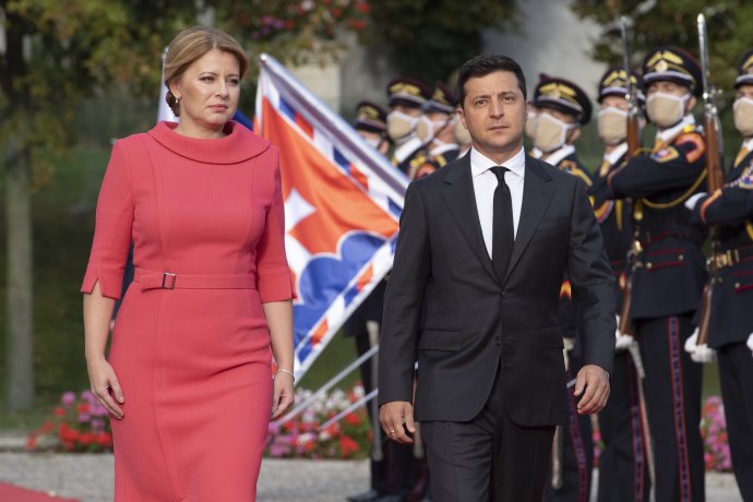 Prezident Zelenskyj a prezidentka Čaputová na návšteve v Bratislave v septembri 2020. Foto - TASR