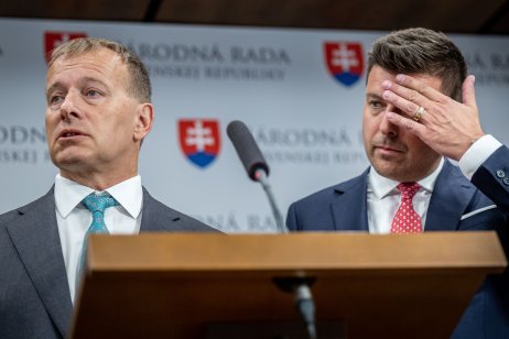 Predseda Sme rodina Boris Kollár obhajuje svojho poslanca Martina Borguľu aj po obvinení z korupcie. Foto N – Tomáš Benedikovič