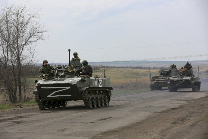 Ruské jednotky pri Mariupole. Foto – TASR/AP