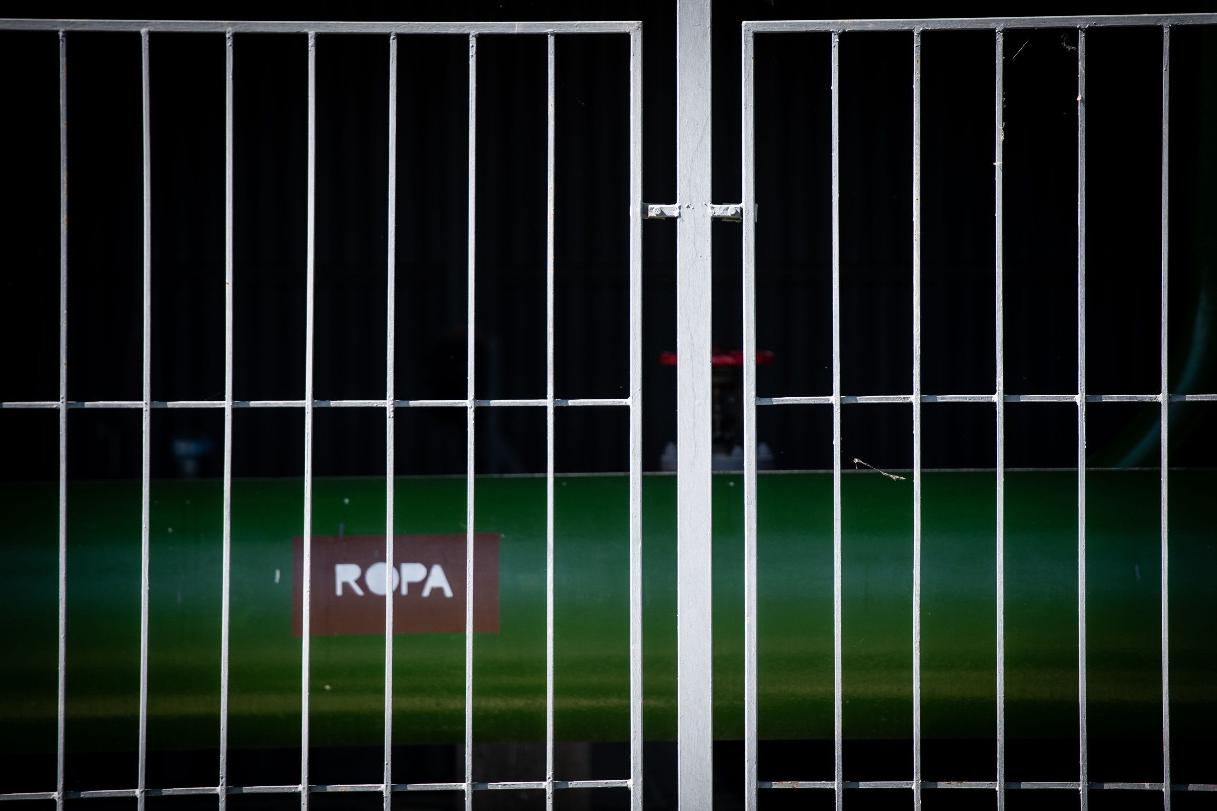 Ukrajinci diskutujú o&nbsp;stopnutí ruskej ropy. Slovnaft by prišiel o&nbsp;veľkú časť biznisu, z&nbsp;Transpetrolu by zostalo torzo