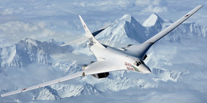 Strategický bombardér Tu-160 ruského letectva. Podľa ukrajinskej armády pri našich hraniciach útočil tento typ alebo Tu-95. Foto - Wikipedia