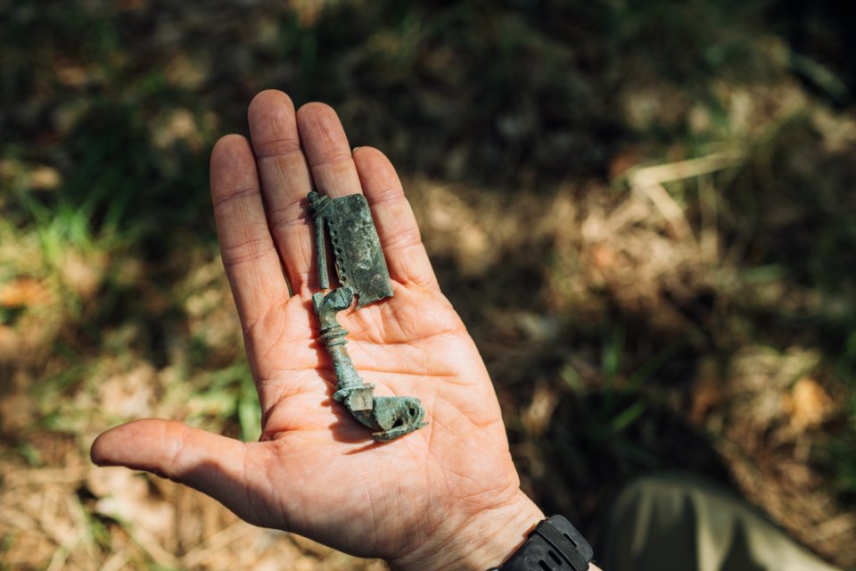 Časti kovania, ktoré sa našli na Záhorí, z dôb, keď ho obývali germánske kmene. Foto - Marek Jančúch