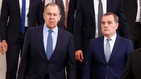 Az orosz és az azeri külügyminiszter június 24-én Bakuban. Fotó: TASR/AP