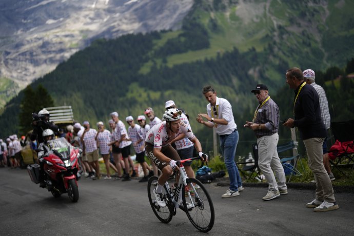 Príprava náročnosťou zodpovedá náročnosti pretekov ako Tour de France. Foto - TASR/AP