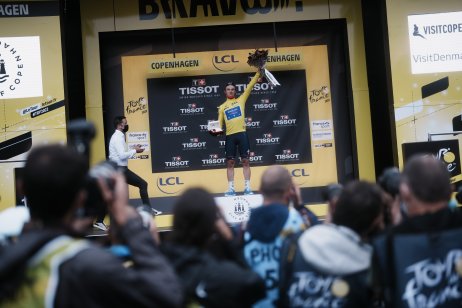 Yves Lampaert ovládol 1. etapu na Tour de France 2022, zdroj – TASR/AP.