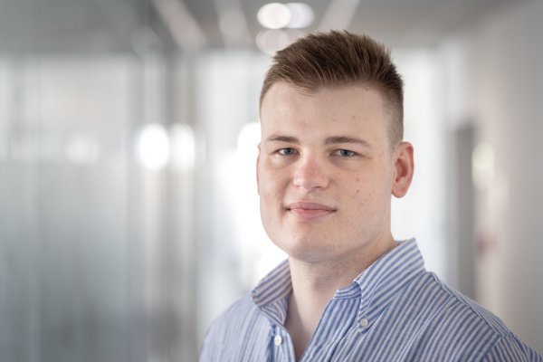 Neuspel v&nbsp;Silicon Valley, teraz hviezdi v&nbsp;Európe. Mladý Slovák vytvoril appku na záchranu životov