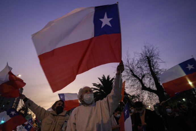 Čile v referende rozhodne, či prijme novú ústavu napísanú bezprecedentným demokratickým spôsobom. Foto - TASR/AP