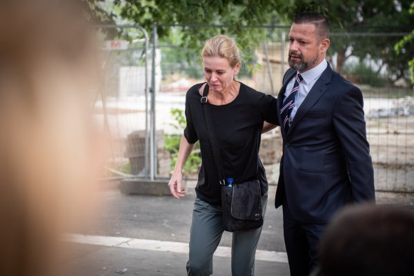 Triasla sa a&nbsp;pred dverami súdu sa rozplakala. Pojednávanie s&nbsp;Jankovskou dlho netrvalo