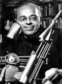 Stanislaw Lem. Foto - Wikipedia CC BY-SA 3.0, https://commons.wikimedia.org/w/index.php?curid=1256