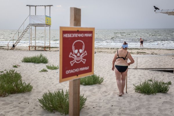 Vojna je vojna, more je more. Ako najdôležitejší ukrajinský prístav s&nbsp;humorom a&nbsp;hnevom odoláva Rusku (reportáž z&nbsp;Odesy)