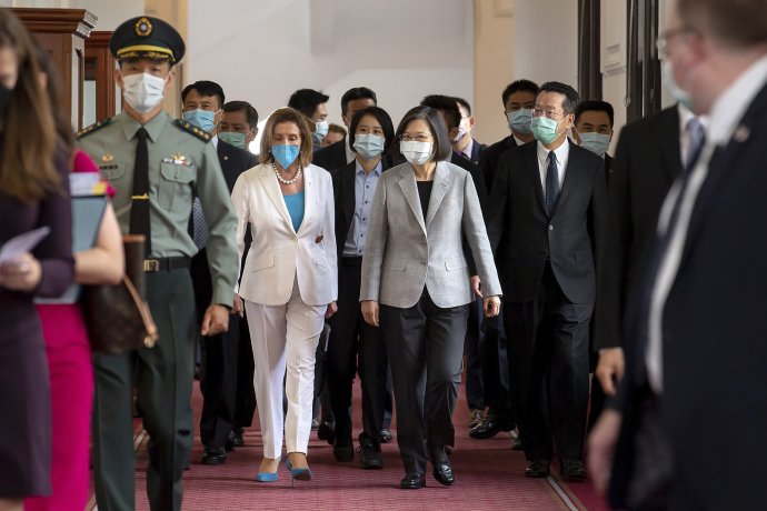 Nancy Pelosiová a taiwanská prezidentka Cchaj Jing-wen. Foto - TASR/AP