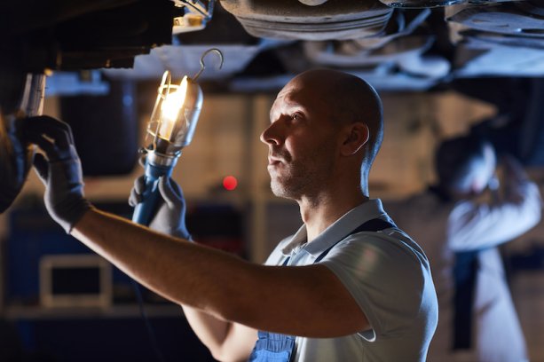 servis elektromobilu