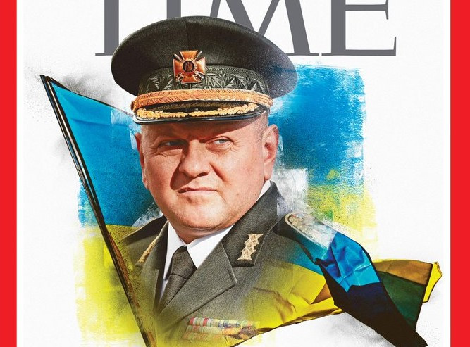 Ukrajinský generál Valeryj Zalužnyj na titulke magazínu Time. Reprofoto - N