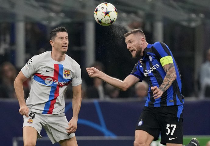 Milan Škriniar sa vypracoval na kľúčového hráča a kapitána Interu Miláno. Foto - TASR/AP