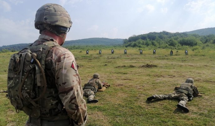 V Británii prebieha výcvik stoviek ukrajinských vojakov už niekoľko mesiacov. Foto - Britské MO