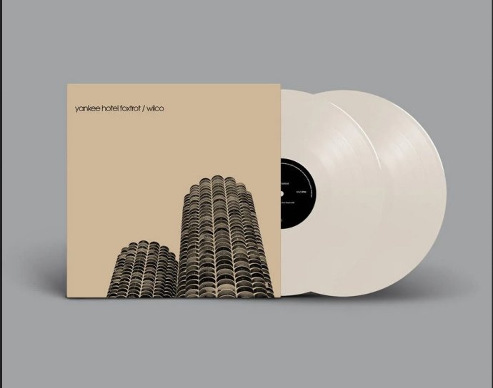 Obal albumu Yankee Hotel Foxtrot. Foto - Nonesuch