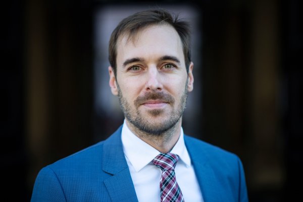 Dostupnosť bývania v&nbsp;Bratislave je nízka, dokončených bytov je najmenej od roku 2014, vraví Juraj Mach z&nbsp;magistrátu